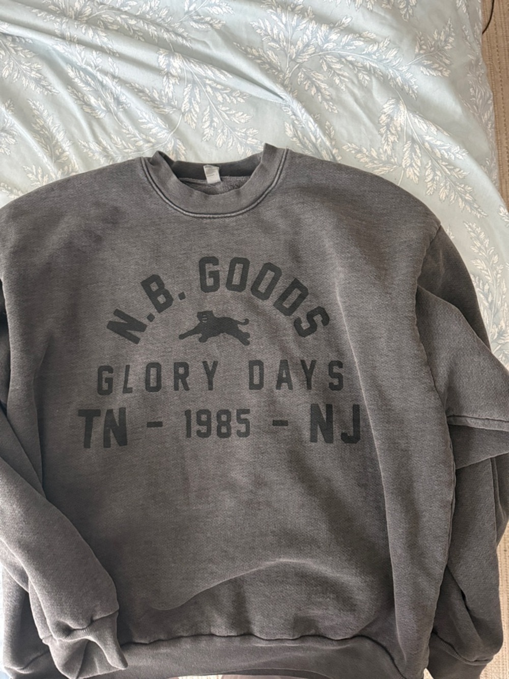 Gray 'Glory Days' Crewneck Sweatshirt